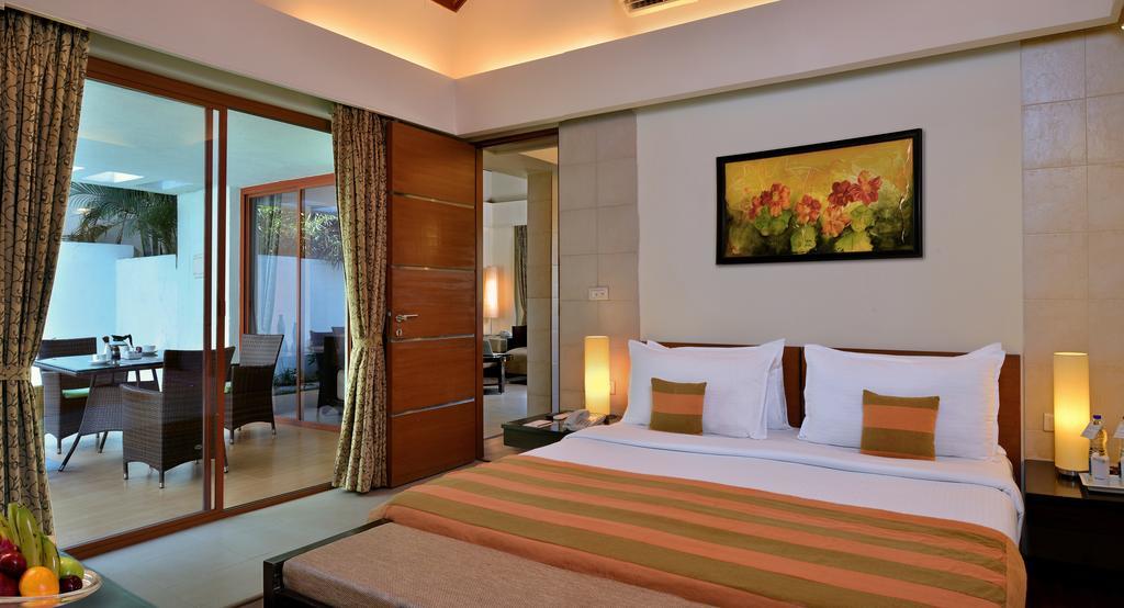 Golkonda Resorts & Spa Hyderabad Exterior foto